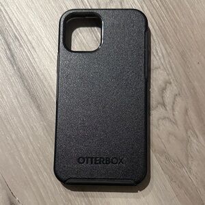 iPhone 12 Pro OtterBox Symmetry Case Black